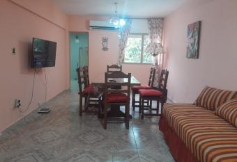 Gran ubicaci  n has Balcony rooms