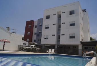 Hotel Mar del Plata allows 18 year olds to book a room