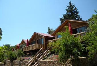 Azra Villas has Balcony rooms
