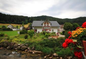 G  stehaus Ursula has Balcony rooms