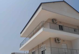 Giotis Apartments allows 18 year olds to book a room