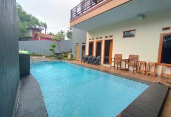 Villa Cisarua Hace has Balcony rooms