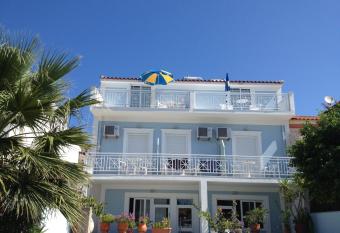 Elli Studios has Balcony rooms