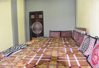 (null) has Balcony rooms