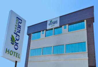 Hotel Aaram Orchard has Smoking rooms