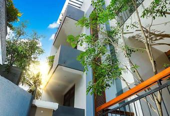 Royal Retreat ,Kandy allows 18 year olds to book a room