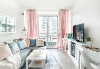 Stylish Downtown Condo with Free Parking has rooms with a private hot tub