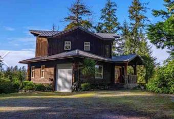 Comfortable Ocean view guest room has Balcony rooms