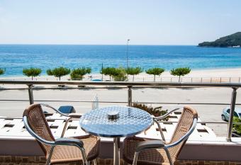 Dhima Hotel allows 18 year olds to book a room