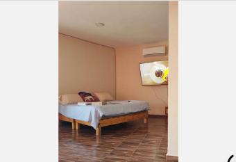 La casa del t  o armando has Balcony rooms