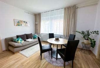 Wohnung zum Wohlf  hlen! has Balcony rooms