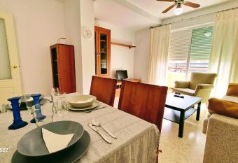 Brisa de Gu  a BAJO DE GU  A allows 18 year olds to book a room