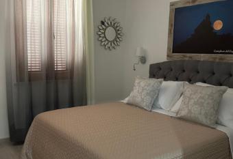 Dolce Dormire allows 18 year olds to book a room