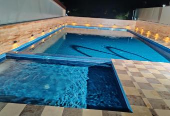 Hotel Newline Orchid has Balcony rooms