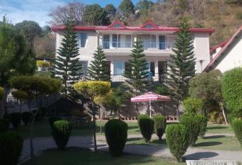 The Fern Surya Resort Kasauli Hills, Dharampur has Balcony rooms