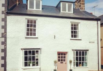 3 Beck Head Kirkby Lonsdale has Balcony rooms