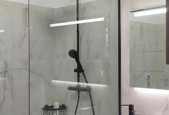 Green home has Balcony rooms