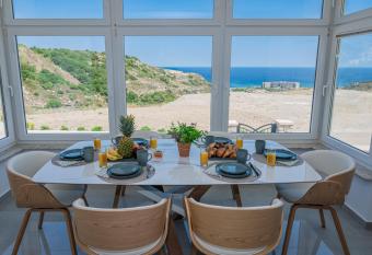 Agnanti Sea View Villa has Balcony rooms