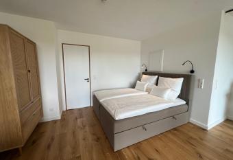 Urban Lodges - Apartments am Seerhein has Balcony rooms