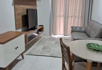 Apartamento Praia Grande - 150 Metros da Praia Vila Mirim allows 18 year olds to book a room