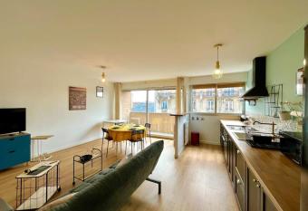 DOM  - Proche Arena Boulingrin has Balcony rooms