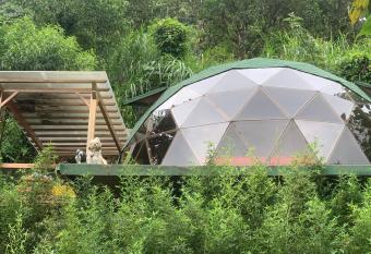 Magic Elf Glamping has Balcony rooms