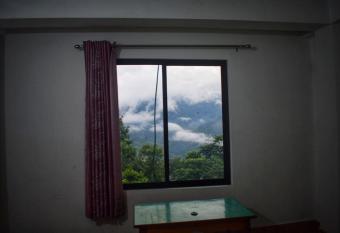 HIMDEEP HOMESTAY has Balcony rooms