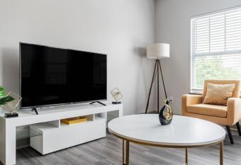 Lovely 1-Bedroom Keystone has Balcony rooms