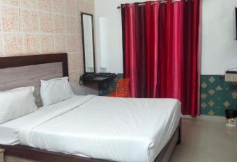 Hotel Taj allows 18 year olds to book a room