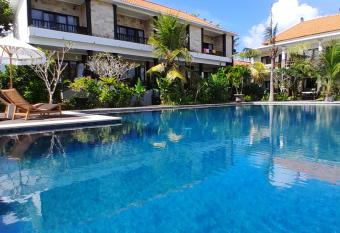 Kala Surf Camp allows 18 year olds to book a room