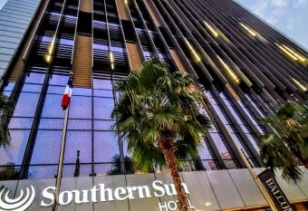 Southern Sun Abu Dhabi has Smoking rooms