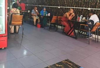 Reza Guest House & Restaurant allows 18 year olds to book a room