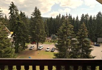 Zlatarska Studenica has Balcony rooms