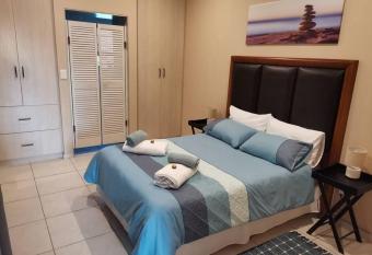 Desert Pearl Self catering & Accommodation has Balcony rooms