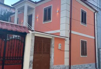 Vila Alba allows 18 year olds to book a room