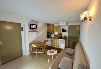 Appartement Saint Lary Soulan Pla d Adet pied des pistes capacit   5pers allows 18 year olds to book a room