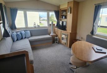 Caravan Leila has Balcony rooms