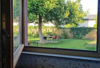 art room has rooms with a private hot tub