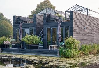 GreenFloat Boskoop #2 Mica & Luca has Balcony rooms