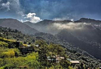 Kings resort, Haridwar has Balcony rooms