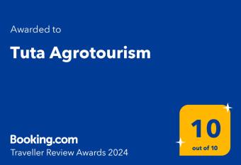 Tuta Agrotourism allows 18 year olds to book a room
