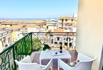 Roof top Casa Izzo has Balcony rooms