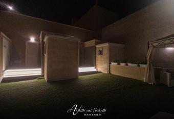 AvVolta nel Salento - Room & Relax has rooms with a private hot tub
