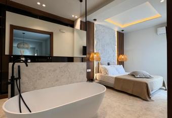 Poema Antiparos has Balcony rooms