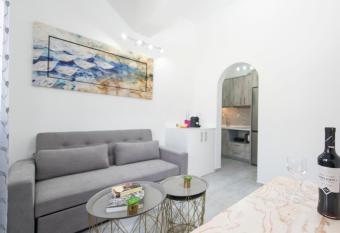 Pure and Simple Santorini has Balcony rooms