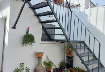 LOFT EN PATIO DE CASA T  PICA DE PUEBLO has Balcony rooms