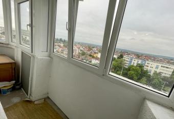 Apartament 1Mai has Balcony rooms