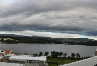 Hermoso Apartamento frente al lago has Balcony rooms