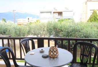 Maria s house Alykes has Balcony rooms
