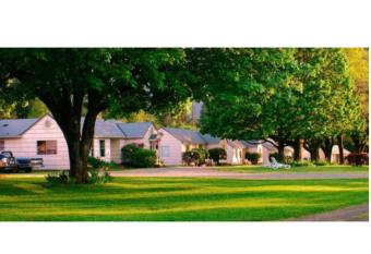 The Cascade Motel allows 18 year olds to book a room